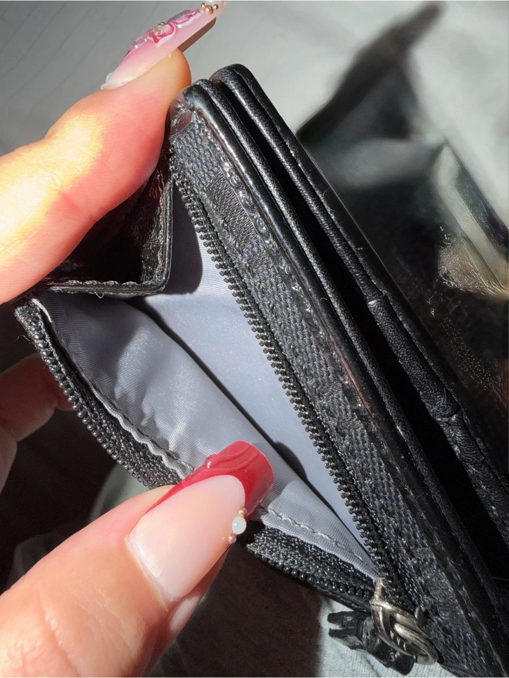 Coach Black Signature Card holder/wallet - Picture 5 of 5